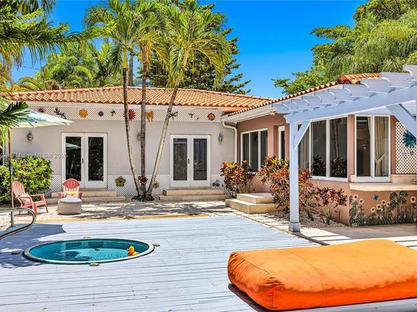 911 Mariana Ave, Coral Gables FL 33134