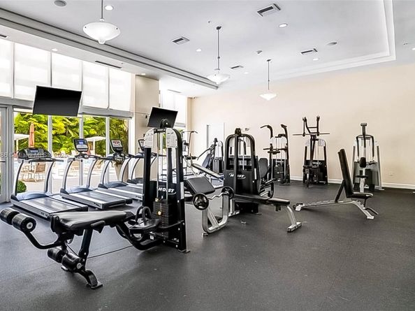 18800 NE 29th Ave 609, Aventura FL 33180
