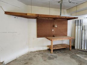 200 SW 95th Ter 200, Pembroke Pines FL 33025