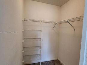 200 SW 95th Ter 200, Pembroke Pines FL 33025
