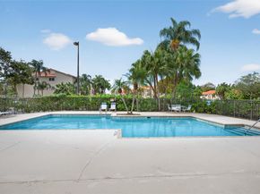 3390 N Pinewalk Dr N 1026, Margate FL 33063