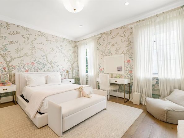 155 San Souci Dr, Coral Gables FL 33133