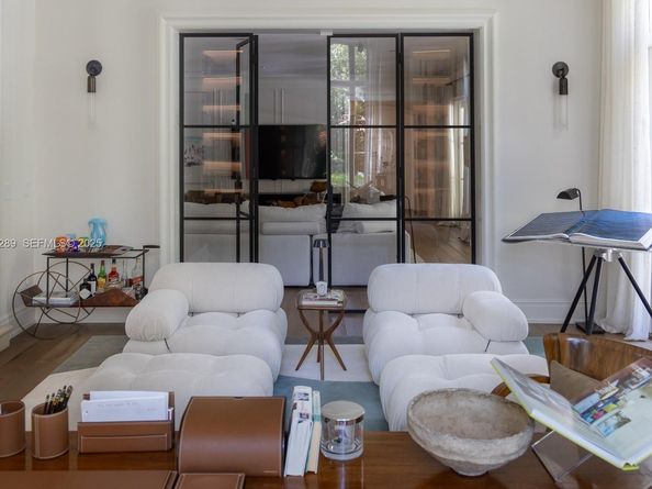 155 San Souci Dr, Coral Gables FL 33133