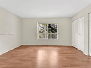 2321 NW 33rd St 215, Oakland Park FL 33309
