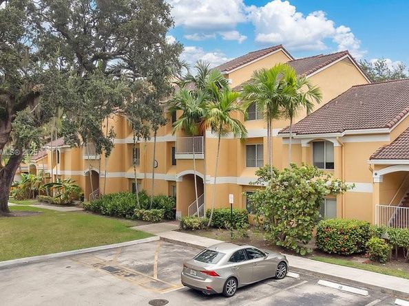 2321 NW 33rd St 215, Oakland Park FL 33309