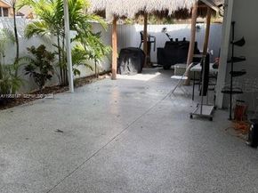 11021 SW 13th St, Pembroke Pines FL 33025