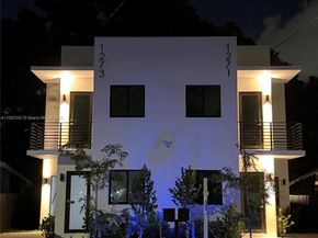 1271 NW 38th St, Miami FL 33142