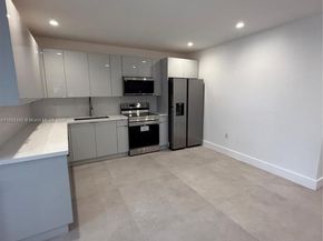 1271 NW 38th St, Miami FL 33142