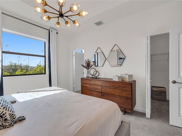 12976 SW 233rd Ter, Homestead FL 33032