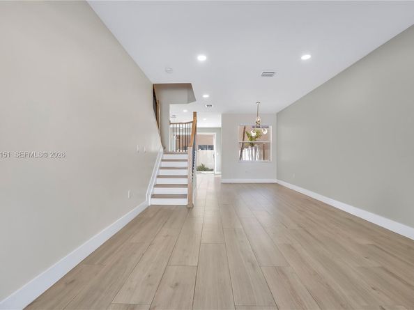 16922 SW 35th St, Miramar FL 33027