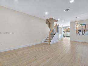 16922 SW 35th St, Miramar FL 33027