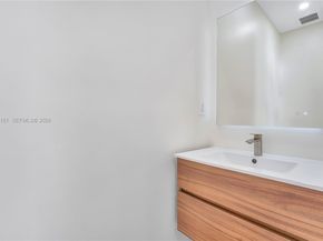 16922 SW 35th St, Miramar FL 33027