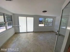 804 NE 2nd St, Hallandale Beach FL 33009