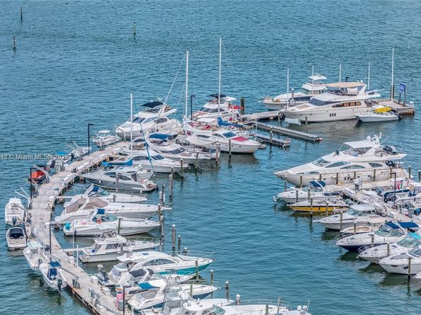 1750 N Bayshore Dr 2402, Miami FL 33132