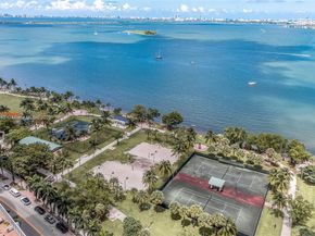 1750 N Bayshore Dr 2402, Miami FL 33132