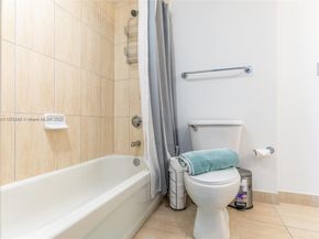 1750 N Bayshore Dr 2402, Miami FL 33132