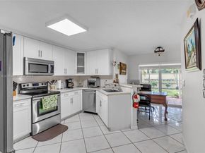 18536 NW 56th Pl, Miami Gardens FL 33055