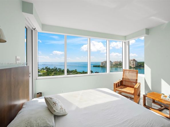 400 S Pointe Dr 1104, Miami Beach FL 33139