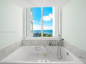 400 S Pointe Dr 1104, Miami Beach FL 33139