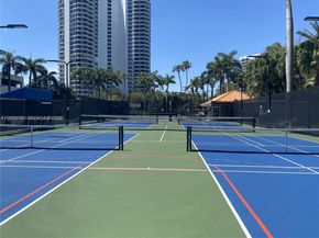 3500 Mystic Pointe Dr 1403, Aventura FL 33180