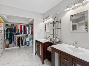 3500 Mystic Pointe Dr 1403, Aventura FL 33180