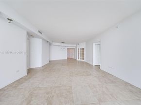848 Brickell Key Dr 2702, Miami FL 33131