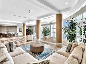 848 Brickell Key Dr 2702, Miami FL 33131