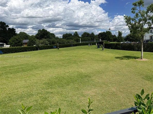 12727 NW 23rd Pl, Miami FL 33167