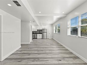 305 NW 58th St, Miami FL 33127