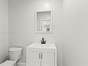 305 NW 58th St, Miami FL 33127