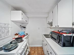 3340 SW 7th St, Miami FL 33135