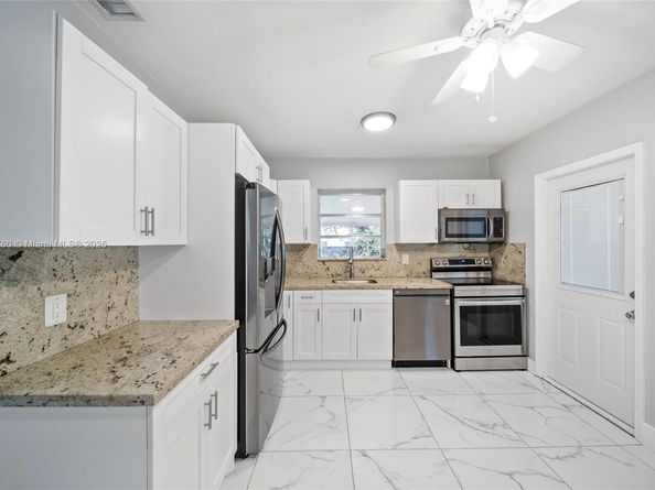 3340 SW 7th St, Miami FL 33135