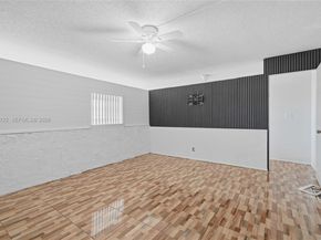 17911 NW 68th Ave P207, Hialeah FL 33015