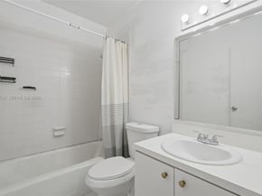 17911 NW 68th Ave P207, Hialeah FL 33015