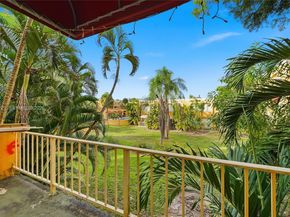 17911 NW 68th Ave P207, Hialeah FL 33015