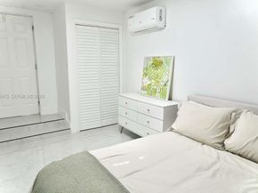 1213 NW 6th Ave, Fort Lauderdale FL 33311