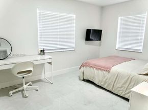 1213 NW 6th Ave, Fort Lauderdale FL 33311