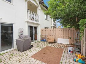 10921 NW 88th Ter 1303, Doral FL 33178