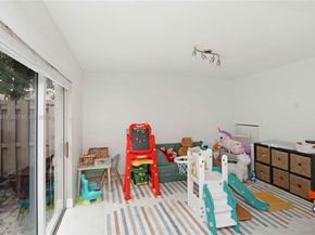 10921 NW 88th Ter 1303, Doral FL 33178