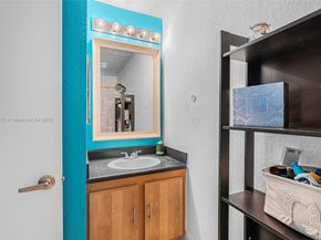 2196 NE 167th St 1114, North Miami Beach FL 33162