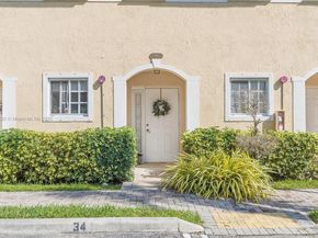 2196 NE 167th St 1114, North Miami Beach FL 33162