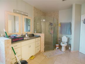 1861 SE 19th AVE, Homestead FL 33035