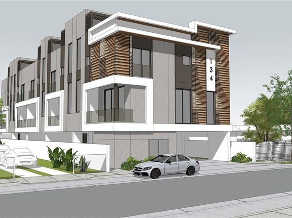 134 NW 32nd St, Miami FL 33127