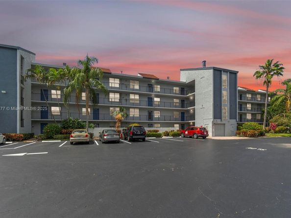 14773 Cumberland Dr 208, Delray Beach FL 33446