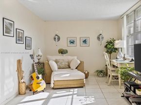 6200 NW 2nd Ave 418, Boca Raton FL 33487