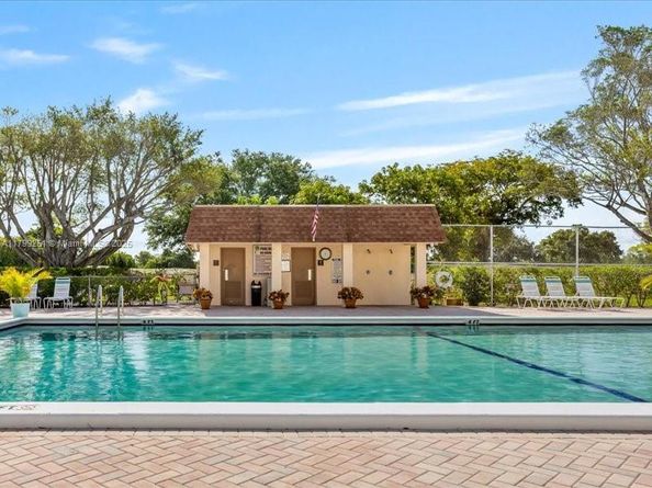 6200 NW 2nd Ave 418, Boca Raton FL 33487