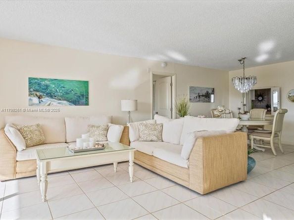 6200 NW 2nd Ave 418, Boca Raton FL 33487