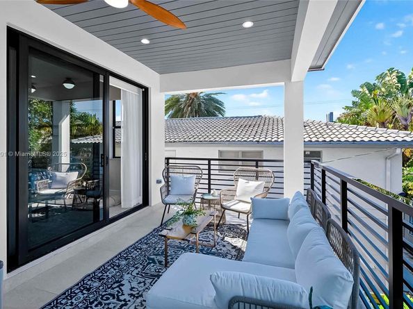 609 NE 8th Ave A, Fort Lauderdale FL 33304