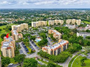 3821 Environ Blvd 411, Lauderhill FL 33319