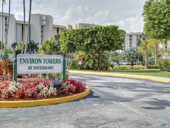 3821 Environ Blvd 411, Lauderhill FL 33319